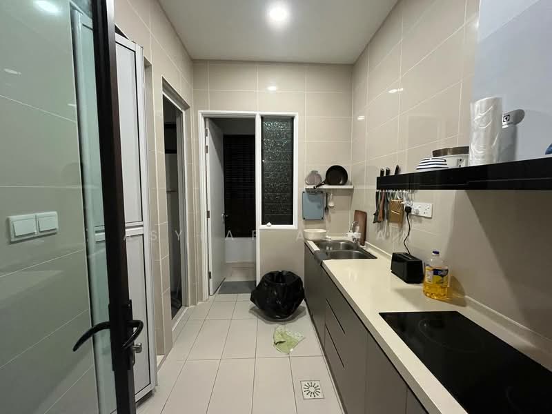 Condominium for Rent at Isle of Kamares - Asyraf Azman - Kitchen - PropertyGuru.com.my
