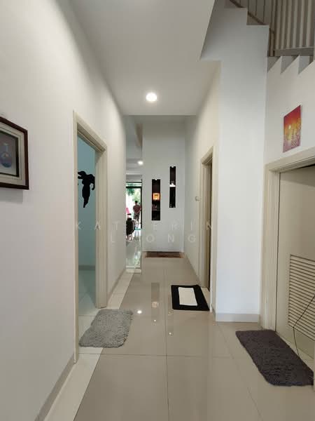 2-storey Terraced House for Sale in Rawang (Selangor) - Katherine Leong - Corridor - PropertyGuru.com.my