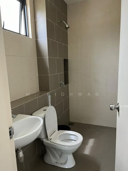 2-storey Terraced House for Sale in Telok Panglima Garang (Selangor) - M. Ridhwan - Bathroom - PropertyGuru.com.my