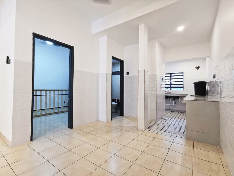 2-storey Terraced House for Sale in Desa Coalfields (Ijok) - Nazrin Hakimin - Kitchen - PropertyGuru.com.my