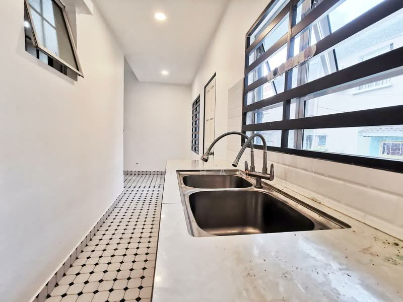 2-storey Terraced House for Sale in Desa Coalfields (Ijok) - Nazrin Hakimin - Kitchen - PropertyGuru.com.my