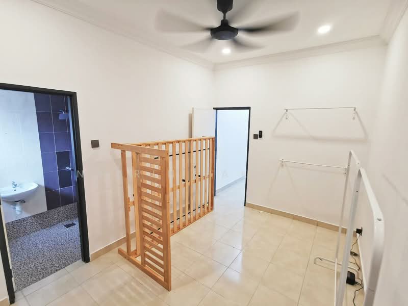 2-storey Terraced House for Sale in Desa Coalfields (Ijok) - Nazrin Hakimin - Bathroom - PropertyGuru.com.my