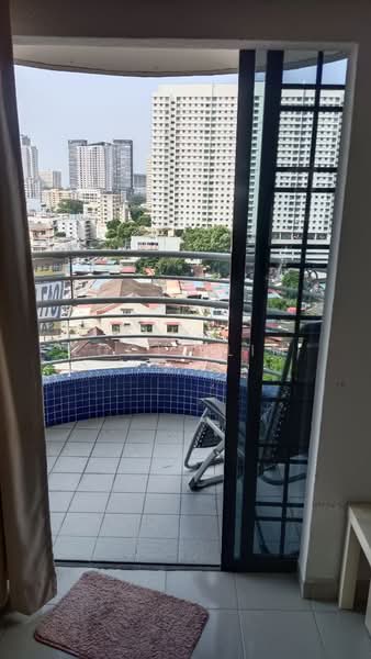 Pangsapuri untuk Dijual di Suteramas - Loois Lim - Balcony - PropertyGuru.com.my