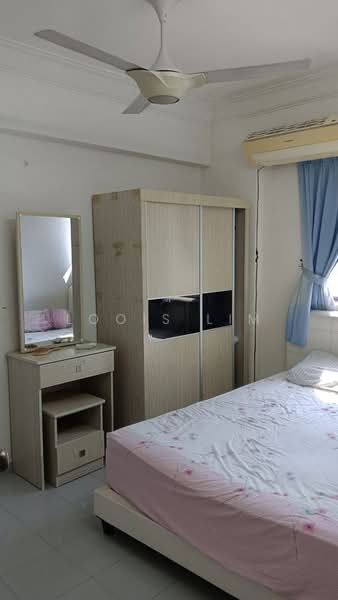 Pangsapuri untuk Dijual di Suteramas - Loois Lim - Bedroom - PropertyGuru.com.my