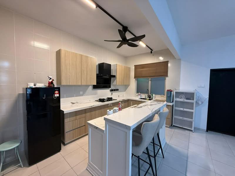 Apartment for Rent at Seri Topaz - Julisyazwani @ Wani - Kitchen - PropertyGuru.com.my