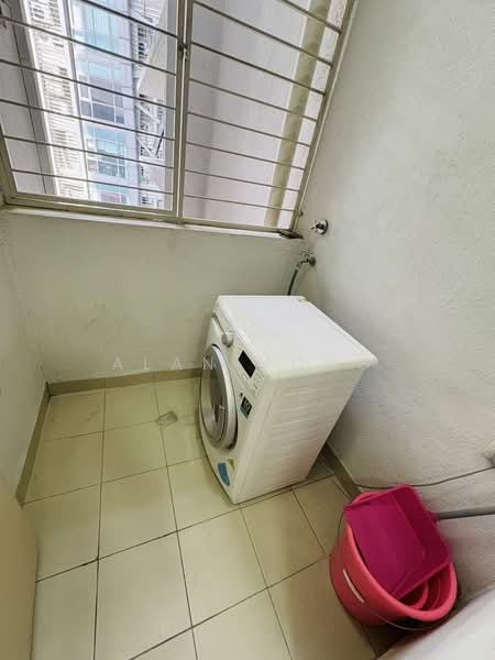 Service Residence for Sale at V Residence 2 @ Sunway Velocity - Alan Hong - Balcony - PropertyGuru.com.my