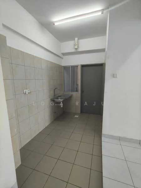 Apartment for Rent at Trifolia - Loga Raju - Kitchen - PropertyGuru.com.my