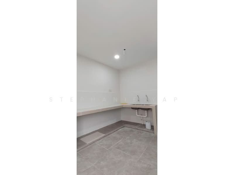 1-storey Terraced House for Sale in Meru (Klang) - Stephanie Yap - Kitchen - PropertyGuru.com.my