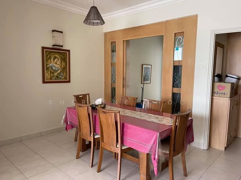 Condominium for Rent at Gurney Park Condominium - Sherlene Choo - Dining Room - PropertyGuru.com.my