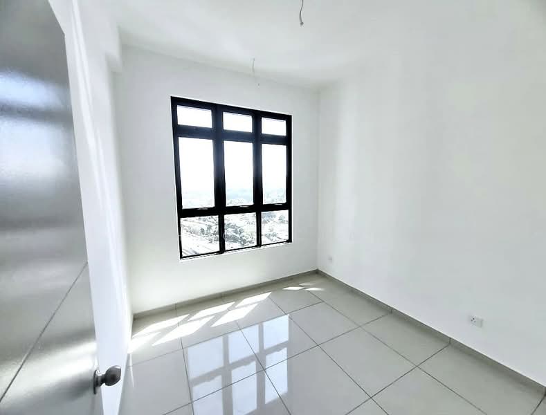 Service Residence for Sale at B11 Parkland Residence - Chloe Chan - Interior - PropertyGuru.com.my