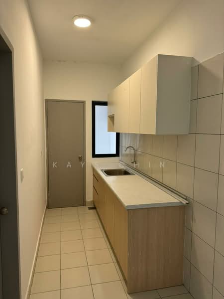 Servis Apartment untuk Disewa di Residensi Bukit Tiara - Kays Chin - Kitchen - PropertyGuru.com.my