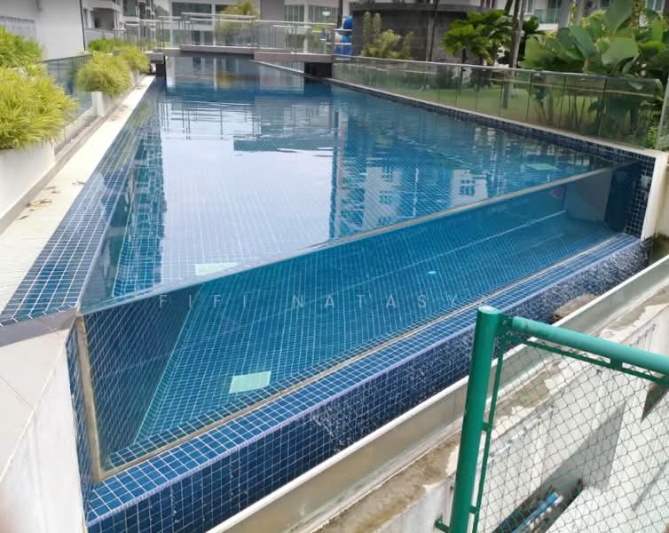 Service Residence for Sale at Hijauan Saujana - Fifi Natasya - Pool - PropertyGuru.com.my