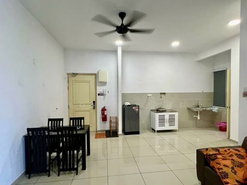 Service Residence for Rent at Atlantis Residences (Pangsapuri Atlantis Kota Syahbandar) - Geoffery Wee - Dining Room - PropertyGuru.com.my