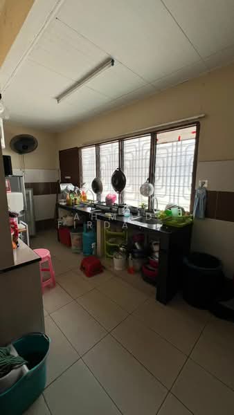 Rumah Teres 2 Tingkat untuk Dijual di Taman Sri Andalas (Klang) - Ahmad Firdaus Mahmod - Kitchen - PropertyGuru.com.my