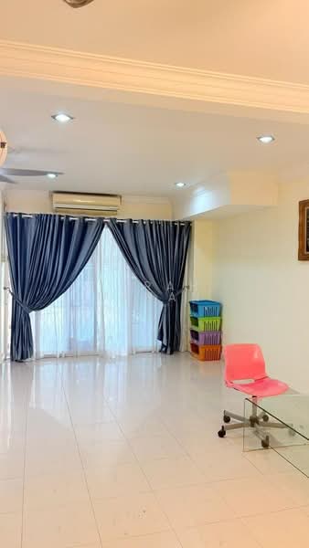 2-storey Terraced House for Rent in Seksyen 4 (Shah Alam) - Farah Hanan - Living Room - PropertyGuru.com.my