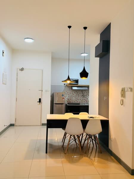Service Residence for Rent at South View - Sabrina Yap - Dining Room - PropertyGuru.com.my