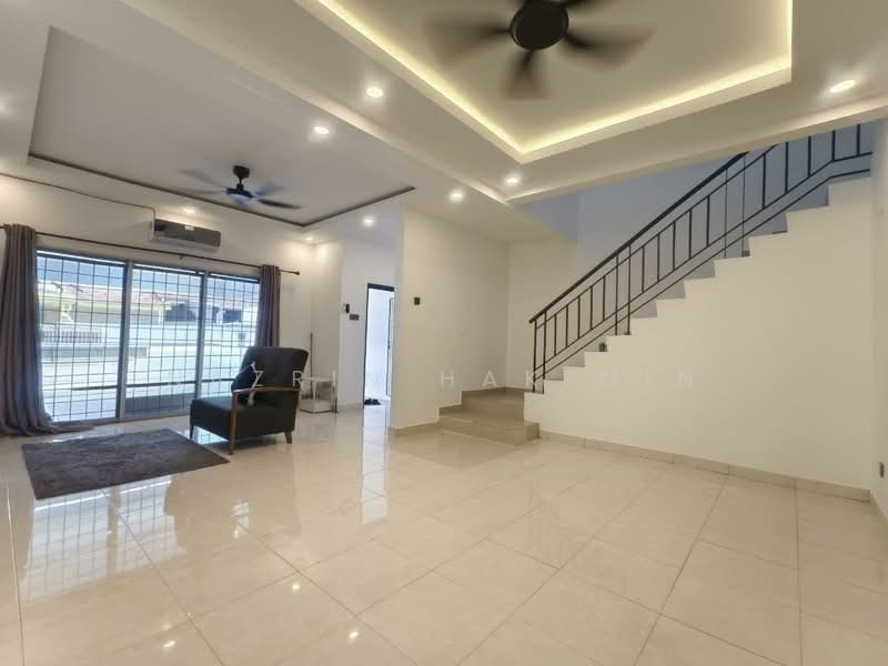 2-storey Terraced House for Sale in Desa Coalfields (Ijok) - Nazrin Hakimin - Living Room - PropertyGuru.com.my