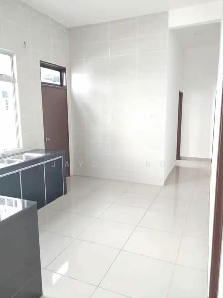 Rumah Kluster untuk Dijual di Taman Nusantara Prima (Gelang Patah) - Jayden Ng - Kitchen - PropertyGuru.com.my