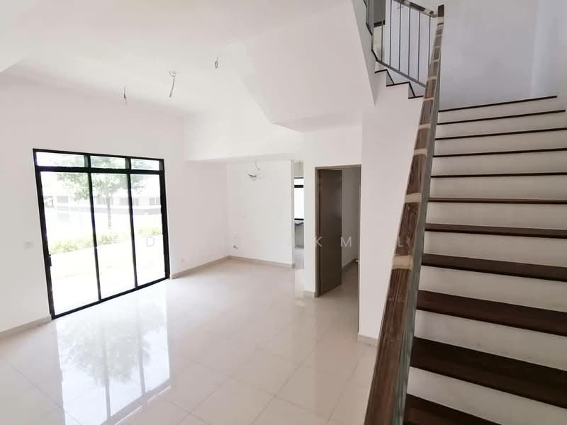 2-storey Terraced House for Sale in Cyberjaya (Selangor) - Dinie Akmal - Living Room - PropertyGuru.com.my