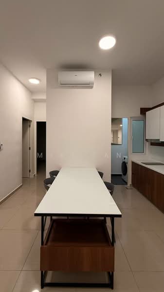 Servis Apartment untuk Disewa di Mesahill - Mike Tan - Dining Room - PropertyGuru.com.my