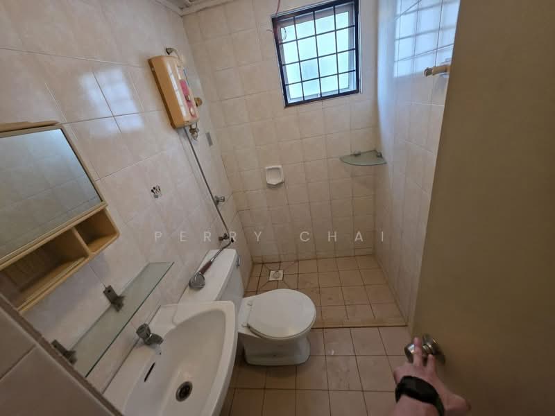 Condominium for Rent at D'aman Crimson - Perry Chai - Bathroom - PropertyGuru.com.my