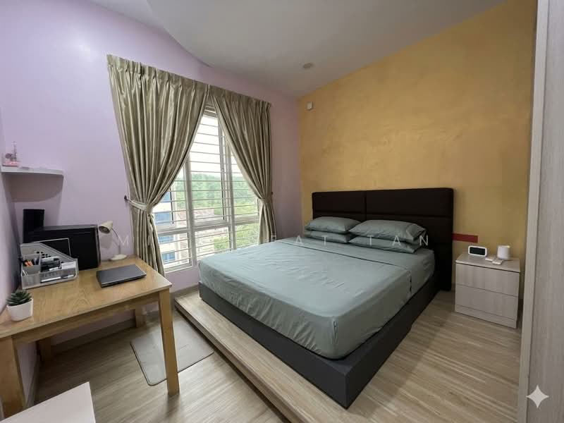 Condominium for Sale at Villa Crystal - Ming Keat Tan - Master Bedroom - PropertyGuru.com.my