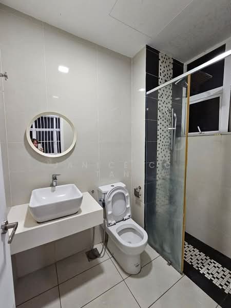 Service Residence for Sale at Skypod Residence - Janice CC Tan - Bathroom - PropertyGuru.com.my