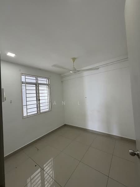 Kondominium untuk Dijual di Suasana Lumayan - Ryan Low - Interior - PropertyGuru.com.my