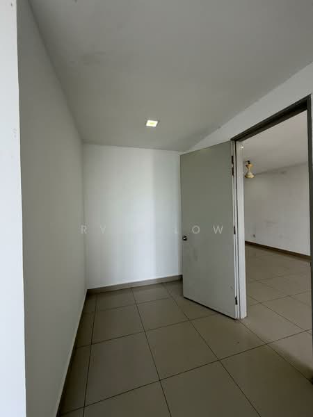 Kondominium untuk Dijual di Suasana Lumayan - Ryan Low - Interior - PropertyGuru.com.my