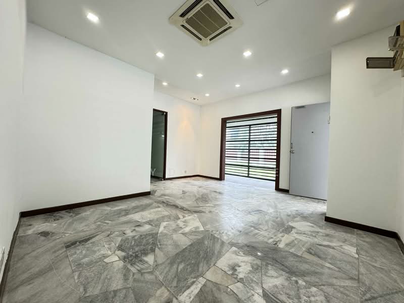2-storey Terraced House for Sale in Taman Wawasan (Puchong) - Jayden Lee - Living Room - PropertyGuru.com.my