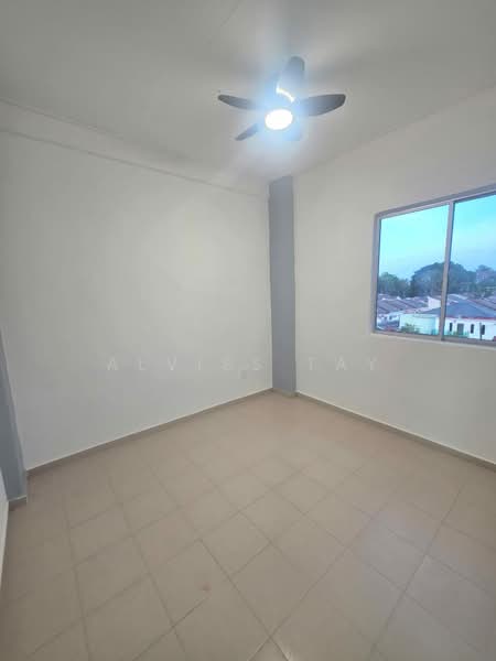 Rumah Flat untuk Dijual di Taman Harmoni II - Alviss Tay - Interior - PropertyGuru.com.my