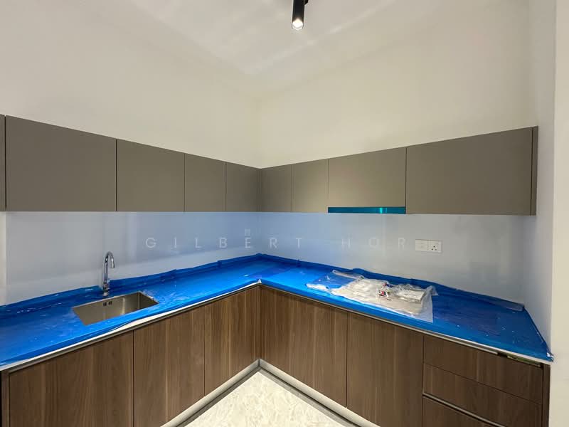 Servis Apartment untuk Disewa di Altris Residences @ The Quartz WM - Gilbert Hor - Kitchen - PropertyGuru.com.my