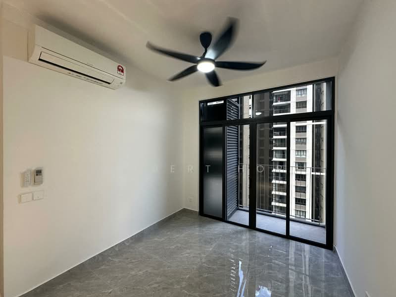 Servis Apartment untuk Disewa di Altris Residences @ The Quartz WM - Gilbert Hor - Balcony - PropertyGuru.com.my