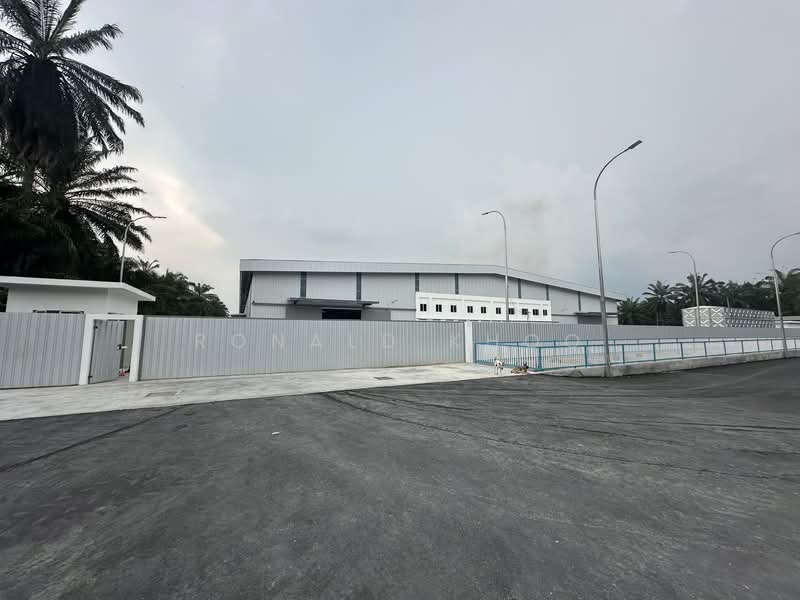 Gudang untuk Disewa di Teluk Panglima Garang (Banting) - Ronald Khoo - Exterior - PropertyGuru.com.my