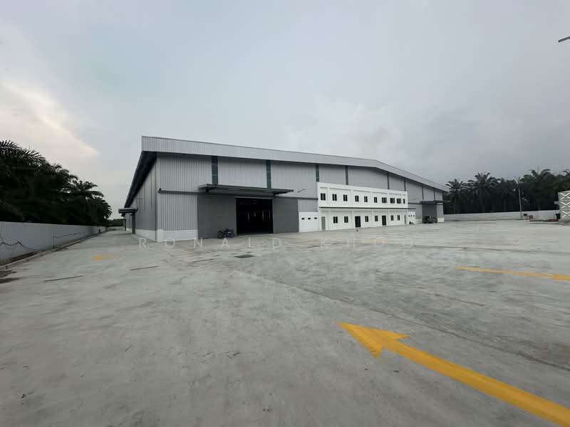 Gudang untuk Disewa di Teluk Panglima Garang (Banting) - Ronald Khoo - Exterior - PropertyGuru.com.my
