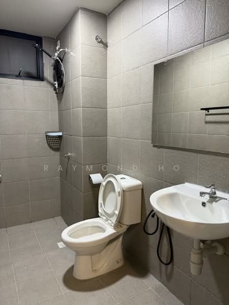 Pangsapuri untuk Disewa di Residensi Max - Raymond Ho - Bathroom - PropertyGuru.com.my