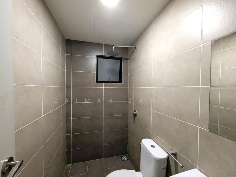 Kondominium untuk Dijual di The Greens (Residensi Hijauan) @ Subang West - Zaimah Zamri - Bathroom - PropertyGuru.com.my