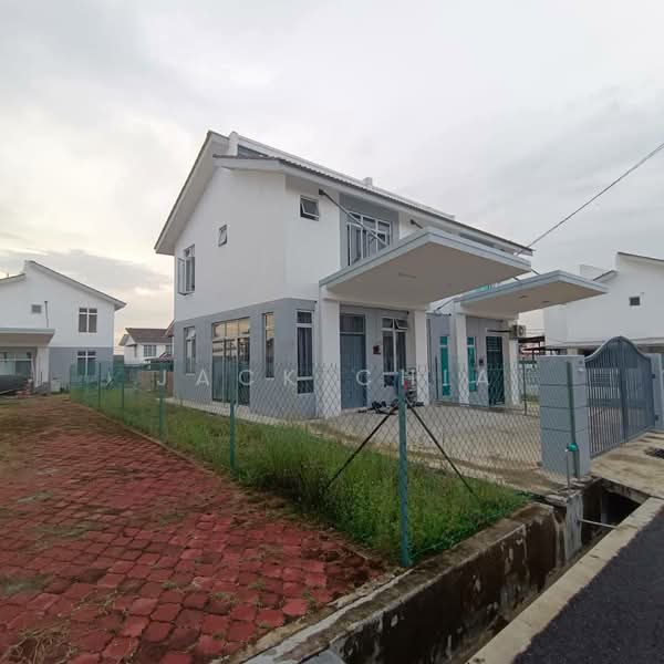 2-storey Terraced House for Sale in Jasin (Melaka) - Jack Chia - Exterior - PropertyGuru.com.my