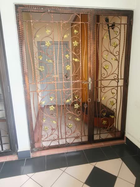 Condominium for Sale at Mont Kiara Astana - Sung You Sheng - Entrance - PropertyGuru.com.my