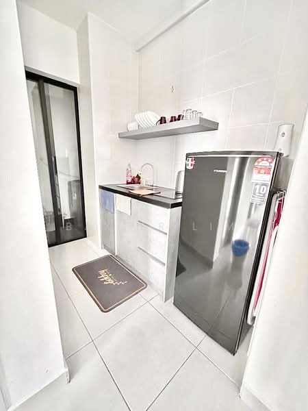 Service Residence for Sale at M Suite @ Desa Park North - Baxter Lim - Kitchen - PropertyGuru.com.my