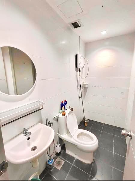 Service Residence for Sale at M Suite @ Desa Park North - Baxter Lim - Bathroom - PropertyGuru.com.my