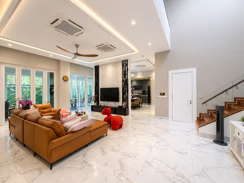 Rumah Berkembar untuk Dijual di Temasya Glenmarie (Glenmarie) - Kenny Chua - Living Room - PropertyGuru.com.my