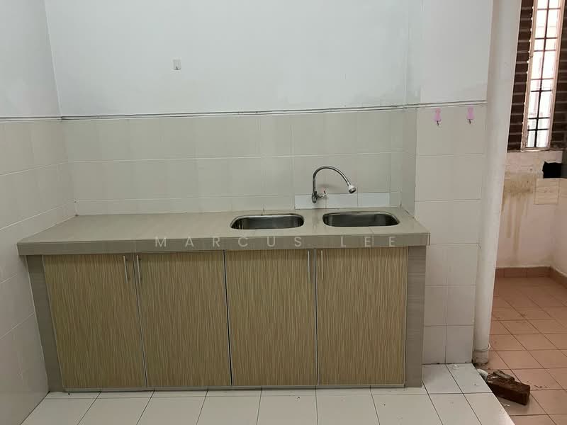 Apartment for Sale at Andari Townvilla - Marcus Lee - Kitchen - PropertyGuru.com.my