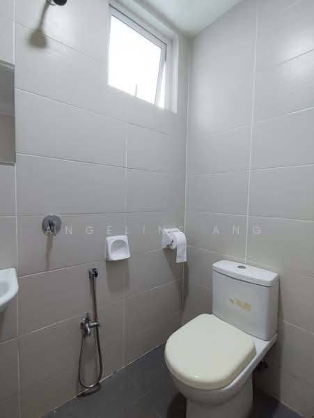 Kondominium untuk Disewa di The Regina - ANGELINE ANG - Bathroom - PropertyGuru.com.my