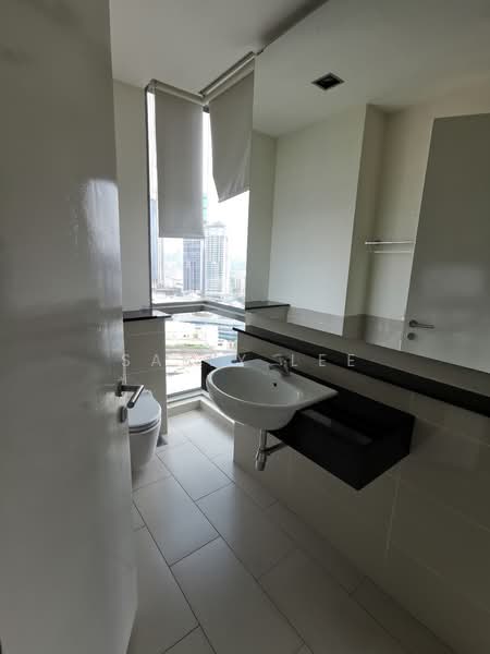 Servis Apartment untuk Dijual di Swiss Garden Residences - Sally Lee - Bathroom - PropertyGuru.com.my