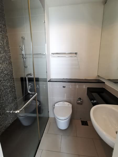 Servis Apartment untuk Dijual di Swiss Garden Residences - Sally Lee - Bathroom - PropertyGuru.com.my