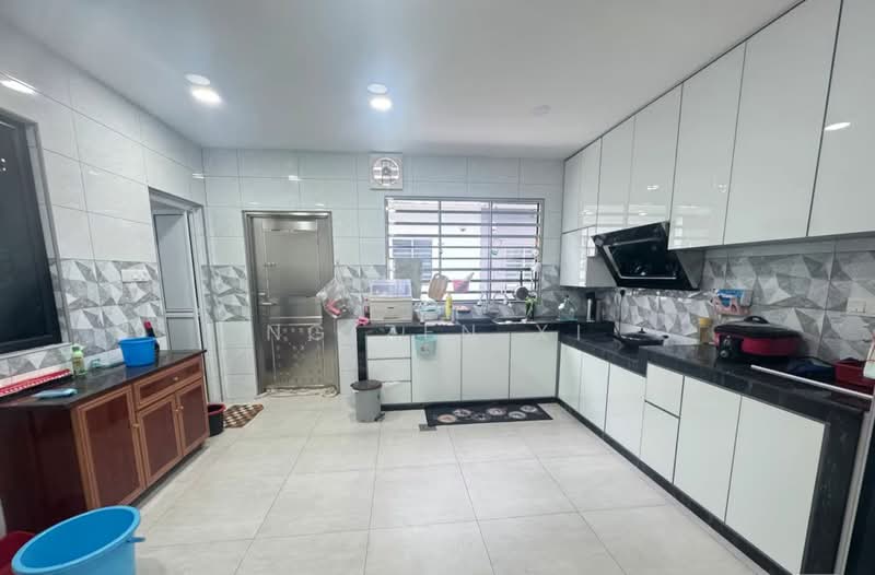 2-storey Terraced House for Sale in Nusantara Prima (Gelang Patah) - NG ZEN XI - Kitchen - PropertyGuru.com.my
