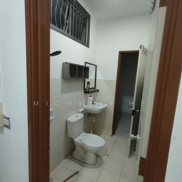 2-storey Terraced House for Sale in Taman Setia Indah (Tebrau) - Michelle He - Bathroom - PropertyGuru.com.my