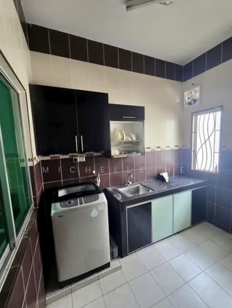 2-storey Terraced House for Sale in Taman Setia Indah (Tebrau) - Michelle He - Kitchen - PropertyGuru.com.my