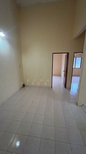 Rumah Teres 2 Tingkat untuk Dijual di Taman Cempaka (Banting) - Ahmad Firdaus Mahmod - Interior - PropertyGuru.com.my
